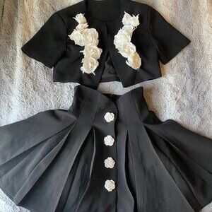 Sunfere Two-Piece Set (Black w/ White Floral Details